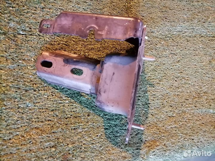 Опора двигателя (подушка двс) передняя левая 96802