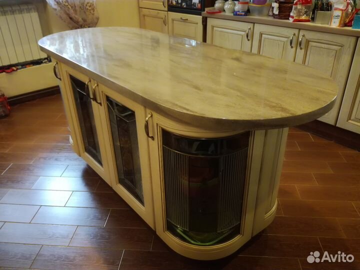 Столешница из искусственного камня