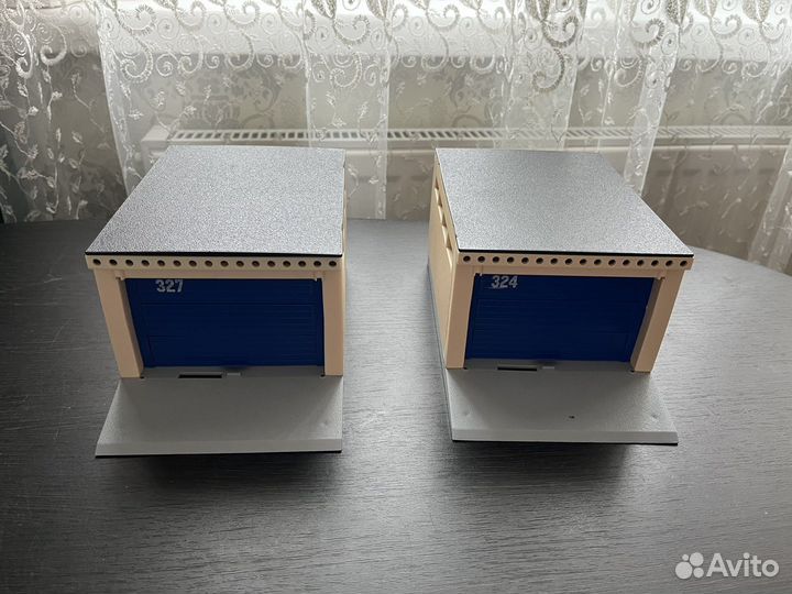 Гараж для машинок