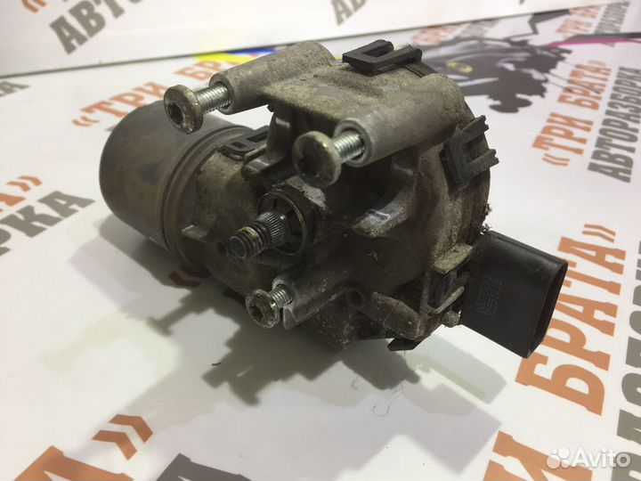 Мазда 3 Моторчик трапеции дворников