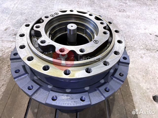 Бортовой редуктор Hitachi ZX240-hcme 9233688