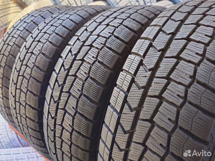 Dunlop Winter Maxx WM02 205/55 R16