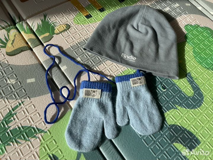 Шапка, варежки, пинетки (6 мес)