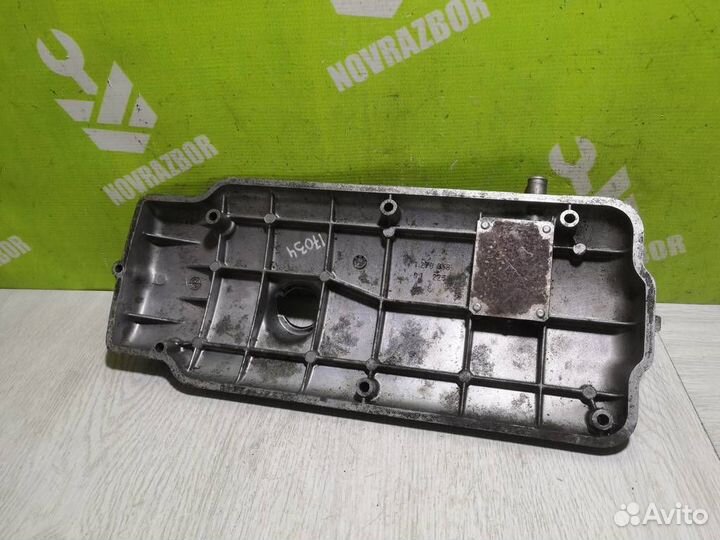 Крышка головки блока (клапанная) бмв Е30