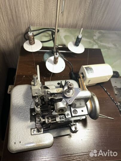 Оверлок 51 для швейной машины