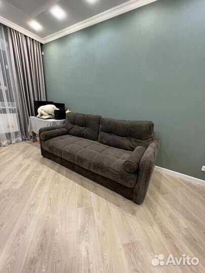 Диван мягкий