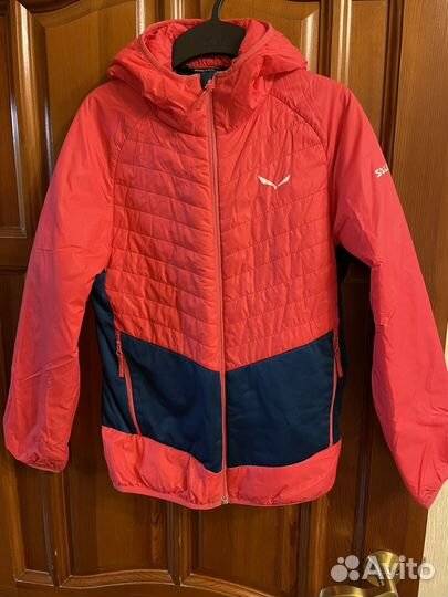 Куртка спортивная saleva