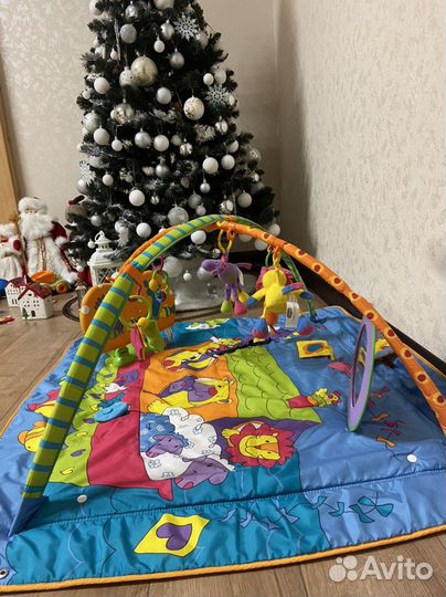 Развивающий коврик Tiny Love зоосад