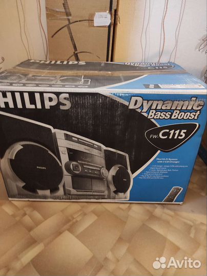 Музыкальный центр philips