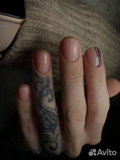 Наращивание ногтей на дому