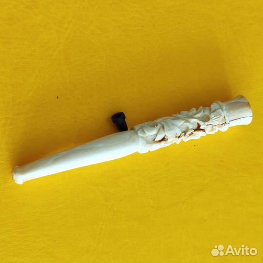 Мундштук, резная кость, пепельницы