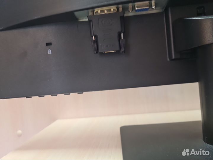 Монитор hp 22y