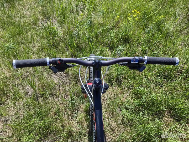 Велосипед specialized hardrock