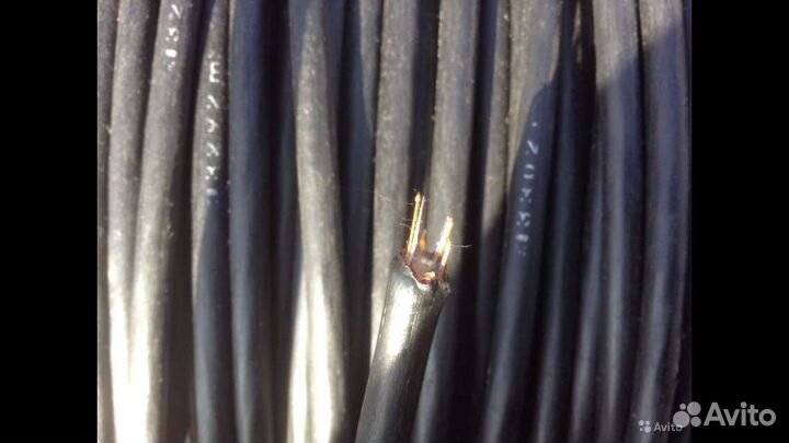 Кабель волоконно- оптический
