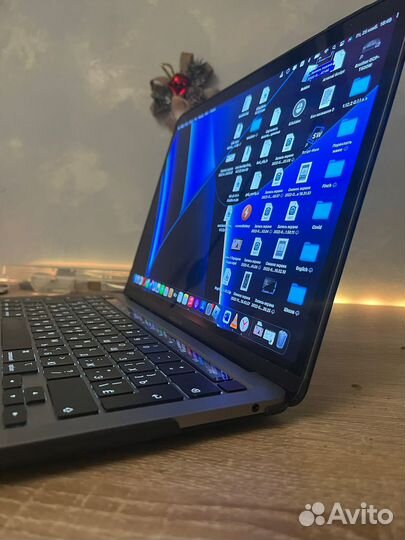 MacBook Pro 13 Late 2020