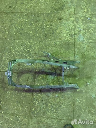 Honda cbr 600 rr 2004-2006 г подрамник