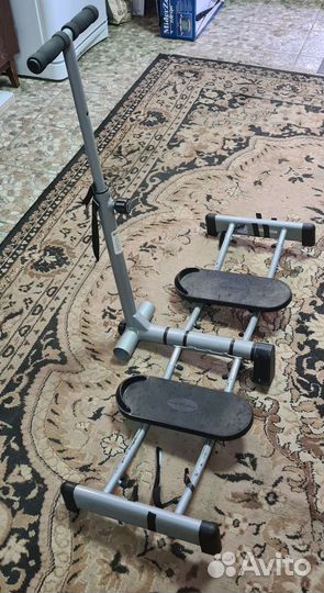 Тренажер для ног, бёдер, пресса