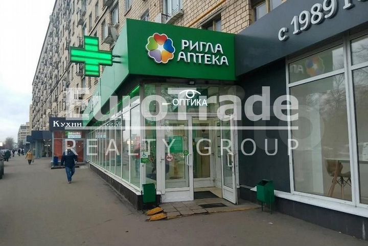 Сдам торговое помещение, 222 м²