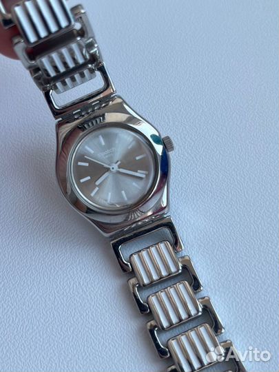Часы swatch женские