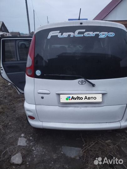 Toyota Funcargo 1.5 AT, 2000, 320 000 км