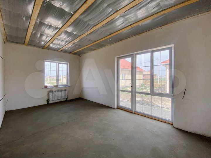 Дом 63,8 м² на участке 3 сот.