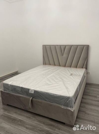 Кровать, матрас. Мягкая мебель с доставкой