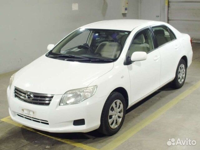 Фара передняя правая Toyota Corolla Axio NZE144