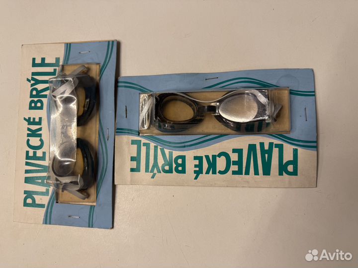 Очки для плавания