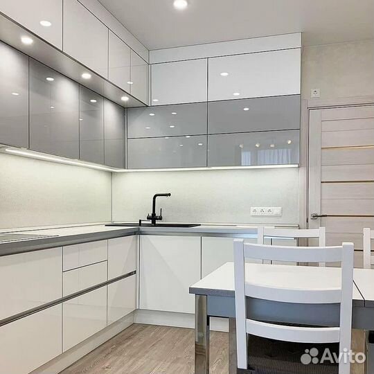 Угловая кухня из мдф на заказ под ключ Красный Яр