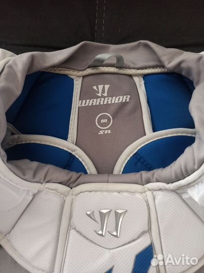 Нагрудник хоккейный Warrior