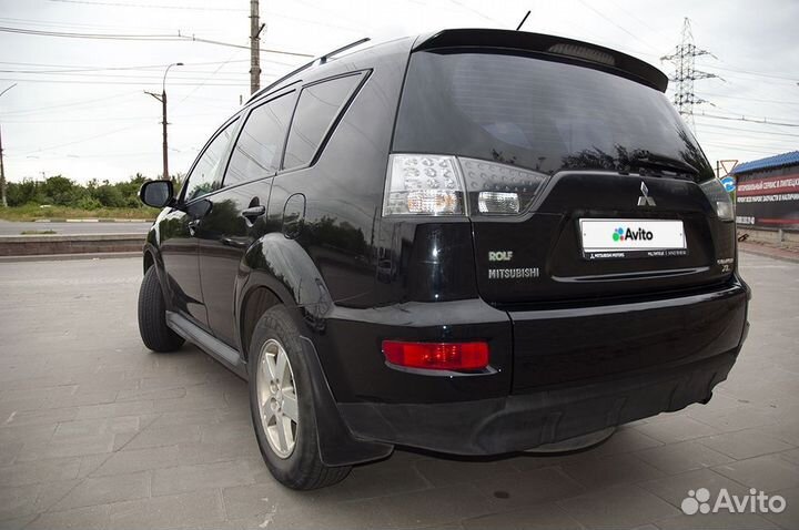 Mitsubishi Outlander 2 CVT, 2010, 221 000 км