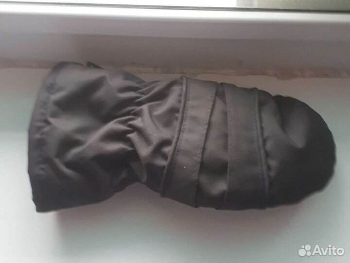 Варежки перчатки тапочки