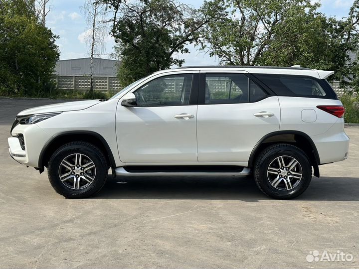 Toyota Fortuner 2.8 AT, 2022, 34 км