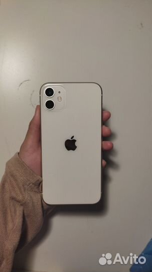 iPhone 11