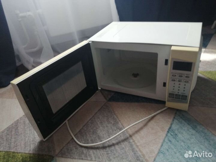 Микроволновая печь Supra