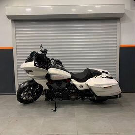 Harley Davidson Road Glide CVO ST 121 2024