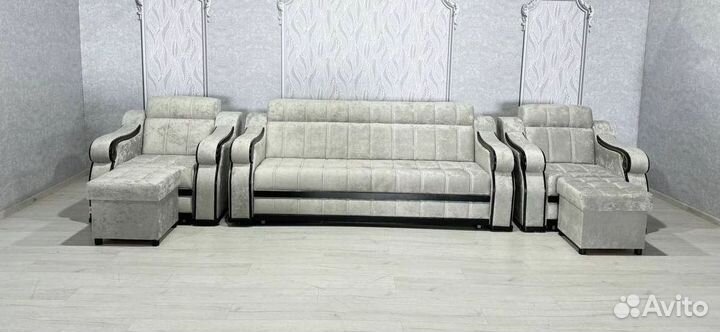 Диван мягкий