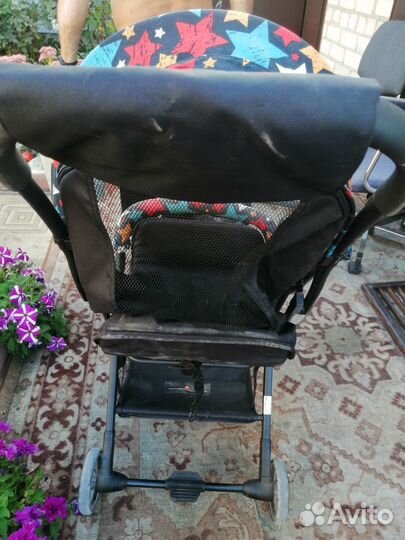 Прогулочная коляска