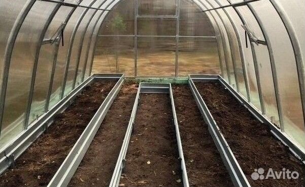 Теплица из поликарбоната