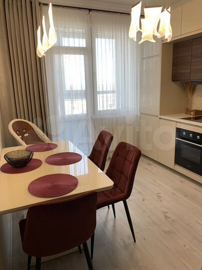2-к. квартира, 64,5 м², 14/19 эт.