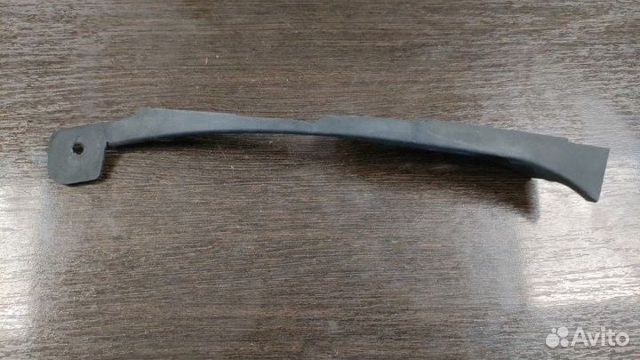 Накладка Audi A8 D3 6.0 BHT 2008