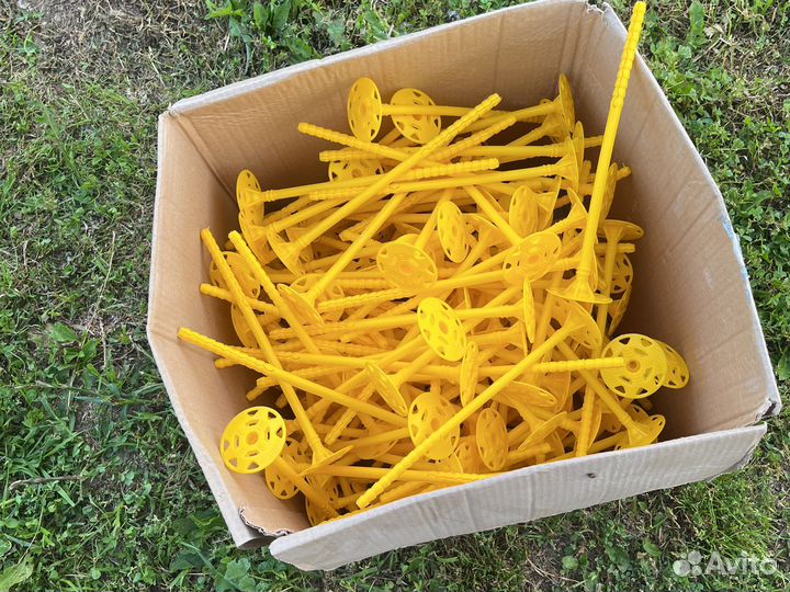 Дюбель для теплоизоляции, гвоздь с термоголовкой