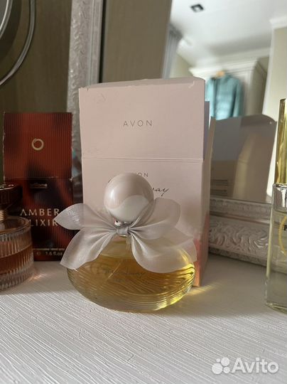 Avon/сальвадор дали/новая заря/oriflame