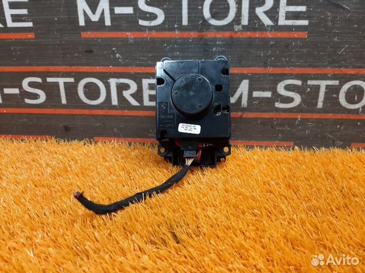 Джойстик мультимедиа Bmw X5 E70 N52B30A 2009