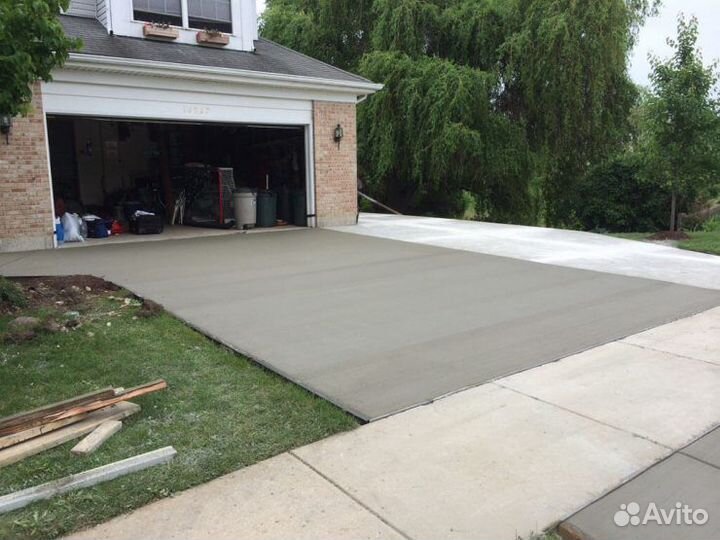 Бетонирование двора