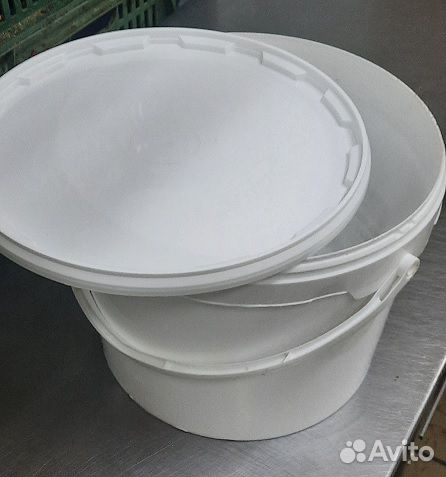 Ведра пластиковые с крышкой 10л