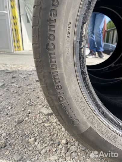 Continental ContiPremiumContact 5 215/55 R17 94W