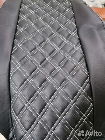 Автомобильные чехлы модельные из экокожи