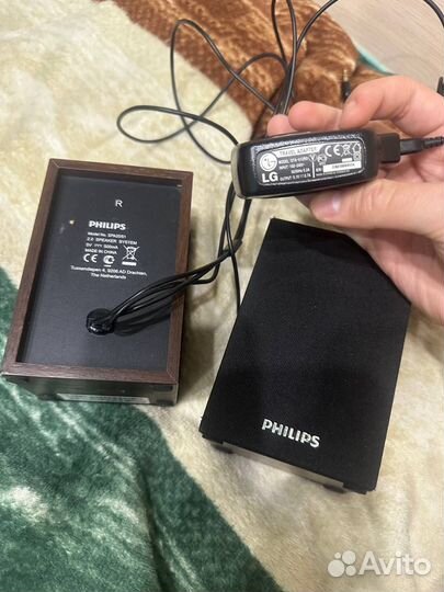 Компьютерные колонки Philips