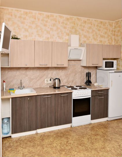 2-к. квартира, 65 м², 9/9 эт.